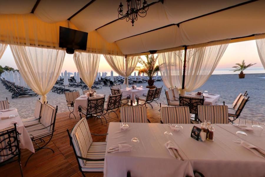 Курортные отели Oasis Resort & SPA Лозенец-24