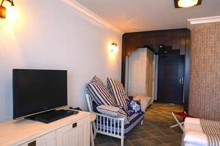 Курортные отели Oasis Resort & SPA Лозенец Двухместный номер с 1 кроватью и балконом, вид на море-7