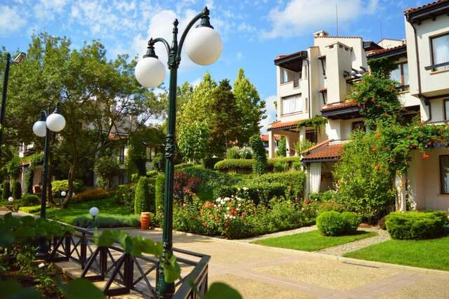 Курортные отели Oasis Resort & SPA Лозенец-14