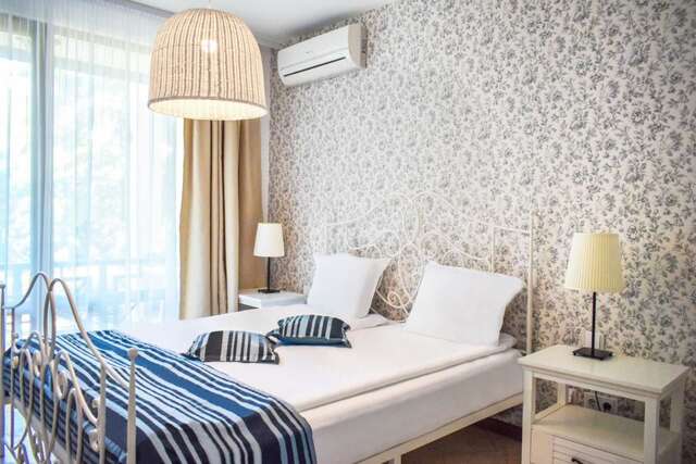 Курортные отели Oasis Resort & SPA Лозенец-32